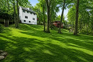 76 Beverly Rd, Mount Kisco, NY 10549 - Photo 5