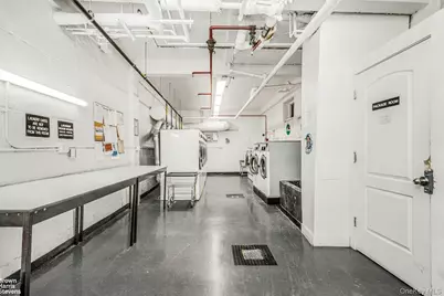 3840 Greystone Avenue #5L, Bronx, NY 10463 - Photo 23