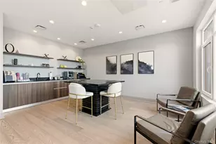 10 Shore Rd, Glenwood Landing, NY 11547 - Photo 33