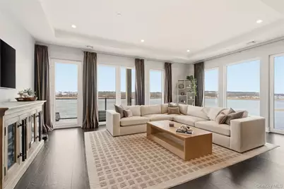 10 Shore Road #300, Glenwood Landing, NY 11547 - Photo 11