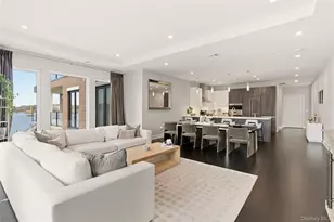 10 Shore Rd, Glenwood Landing, NY 11547 - Photo 13