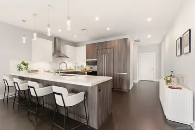 10 Shore Road #300, Glenwood Landing, NY 11547 - Photo 5