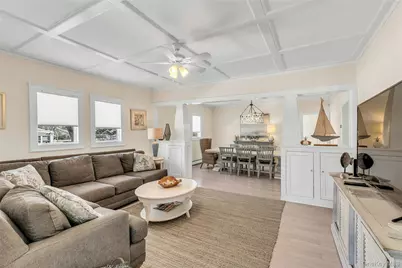 803 Front Street, Greenport, NY 11944 - Photo 5