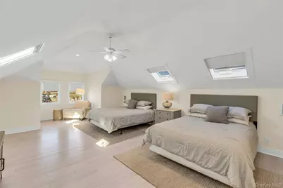 803 Front Street, Greenport, NY 11944 - Photo 19