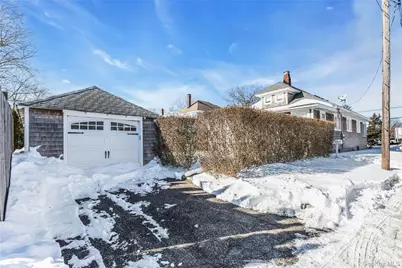 803 Front Street, Greenport, NY 11944 - Photo 3