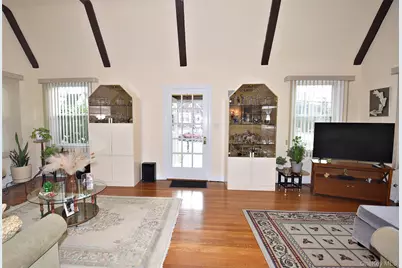 24903 Rushmore Terrace, Little Neck, NY 11362 - Photo 7