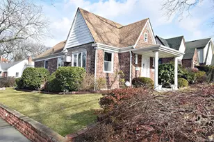 249-03 Rushmore Terrace, Little Neck, NY 11362 - Photo 3