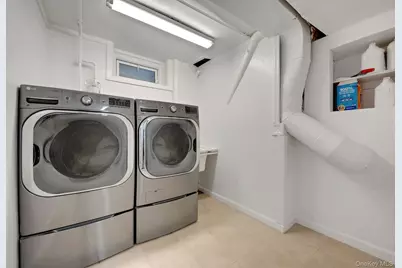 84 Palmer Avenue, Scarsdale, NY 10583 - Photo 19