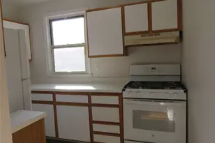 7 Winchester Ave, Yonkers, NY 10710 - Photo 7