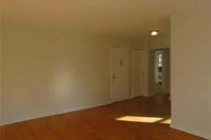 7 Winchester Ave, Yonkers, NY 10710 - Photo 5