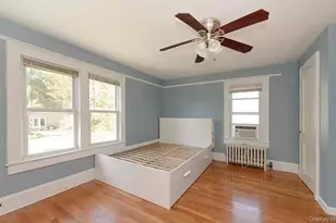 2 Elm St, Glen Head, NY 11545 - Photo 9