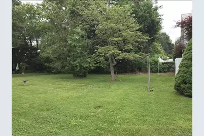 2 Elm Street, Glen Head, NY 11545 - Photo 15