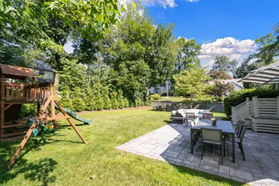 1 Bryson Street, Larchmont, NY 10538 - Photo 29