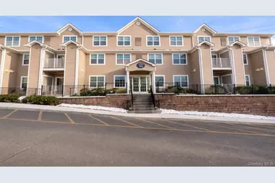100 Woodcrest Lane #102, Mount Kisco, NY 10549 - Photo 1