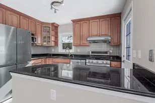 1987 Lakeville Rd, New Hyde Park, NY 11040 - Photo 7