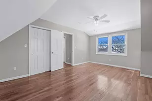 1987 Lakeville Rd, New Hyde Park, NY 11040 - Photo 17