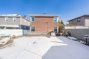 2752 Curtis St, East Elmhurst, NY 11369 - Photo 41