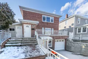 2752 Curtis St, East Elmhurst, NY 11369 - Photo 3