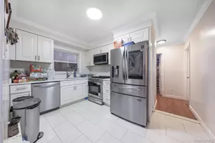 2752 Curtis St, East Elmhurst, NY 11369 - Photo 33