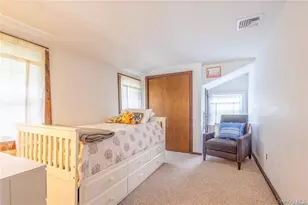 30 Vail Ave, East Quogue, NY 11942 - Photo 21