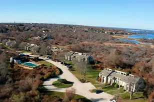 21 S Fulton Dr, Montauk, NY 11954 - Photo 5