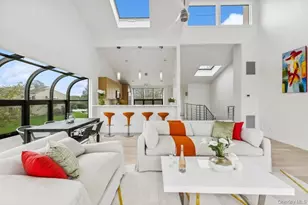 21 S Fulton Dr, Montauk, NY 11954 - Photo 9