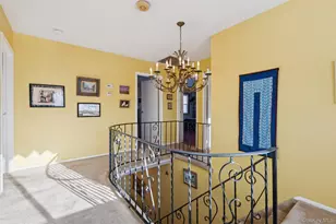 10 Sarah Dr, Dix Hills, NY 11746 - Photo 21