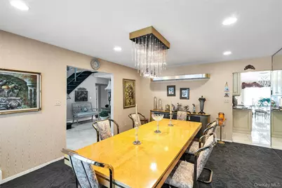 7 Albertson Lane, Old Westbury, NY 11568 - Photo 13