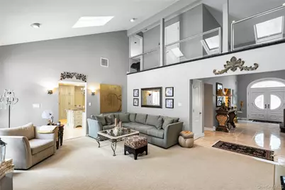 7 Albertson Lane, Old Westbury, NY 11568 - Photo 17