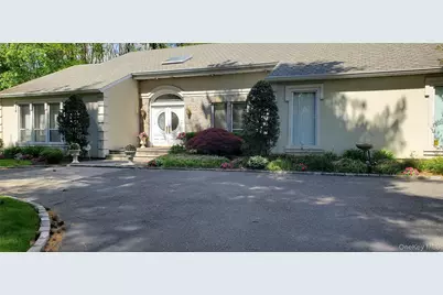 7 Albertson Lane, Old Westbury, NY 11568 - Photo 5