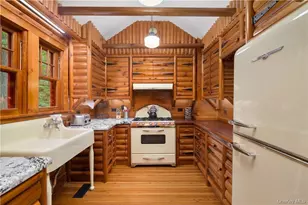 77 Lake Dr, Cold Spring, NY 10516 - Photo 9