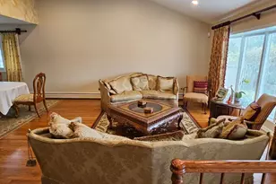 739 Bonnie Dr, Baldwin, NY 11510 - Photo 3