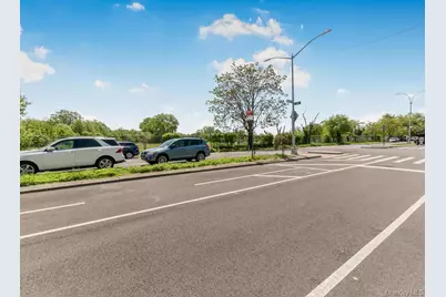 10813 Seaview Avenue #41B, Brooklyn, NY 11236 - Photo 21