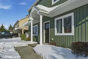 73 Wolcott Rd, Levittown, NY 11756 - Photo 7