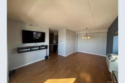 205 Mineola Boulevard #4D, Mineola, NY 11501 - Photo 5