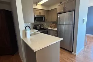 205 Mineola Blvd, Mineola, NY 11501 - Photo 7