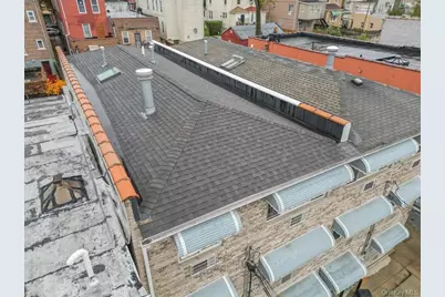 931 E 216th Street, Bronx, NY 10469 - Photo 19