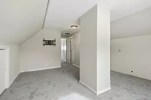 23 Elm Dr W, Levittown, NY 11756 - Photo 21