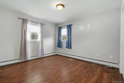 23 Elm Drive W, Levittown, NY 11756 - Photo 17