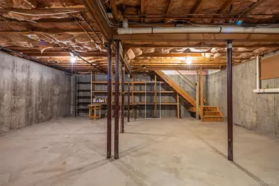 125 Northgate Circle, Calverton, NY 11933 - Photo 19