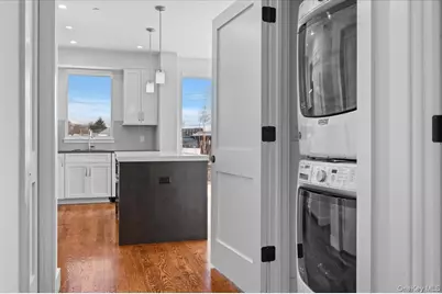 422 E Boston Post Road #302, Mamaroneck, NY 10543 - Photo 9