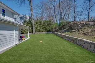 19 Sherwood Dr, Larchmont, NY 10538 - Photo 25