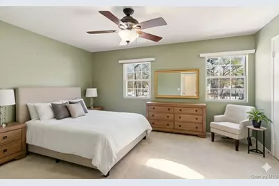 5 Deer Path, Coram, NY 11727 - Photo 17