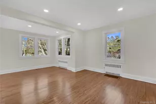 283 W Neck Rd, Huntington, NY 11743 - Photo 13