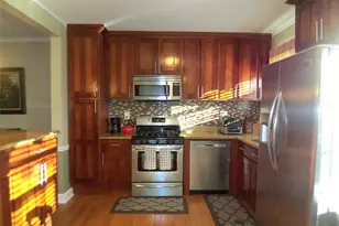 40 Harding Pkwy, Mount Vernon, NY 10552 - Photo 3