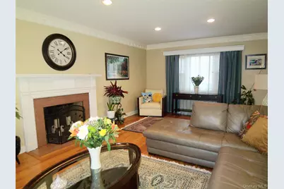 40 Harding Parkway, Mount Vernon, NY 10552 - Photo 13