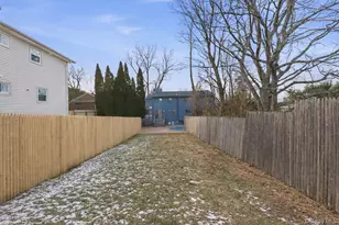 115 Cypress Dr, Kings Park, NY 11754 - Photo 37