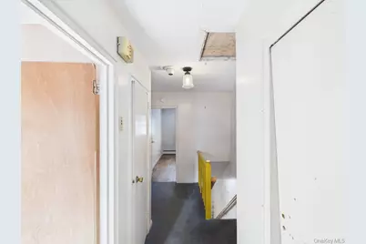 1256 Allerton Avenue, Bronx, NY 10469 - Photo 17