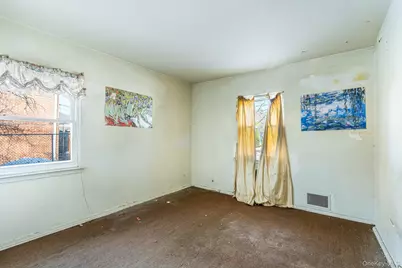 7555 198th Street, Fresh Meadows, NY 11366 - Photo 13