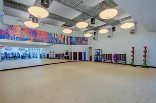 211-02 73rd Ave, Bayside, NY 11364 - Photo 29